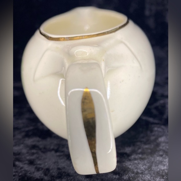 VTG Taylor Smith  USA Rose Moss Sauce Jug numbered 2803 Gold Trim Floral Dish. - Picture 2 of 7